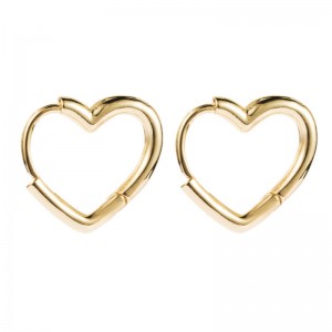 ins cross-border fashion European and American wild earrings female brass gold-plated love heart-shaped exquisite earrings hip-hop earrings